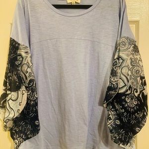 Umgee blouse with bell sleeves